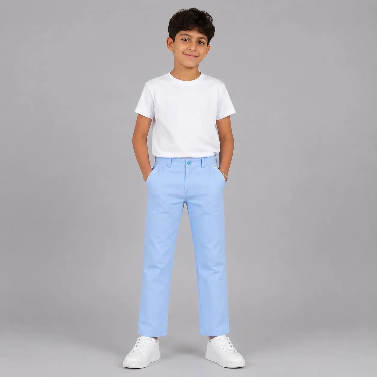 pantalon bleuciel AUTO-DRAFT, produit innovant, design moderne, fonctionnalités avancées, idéal pour divers usages quotidiens.