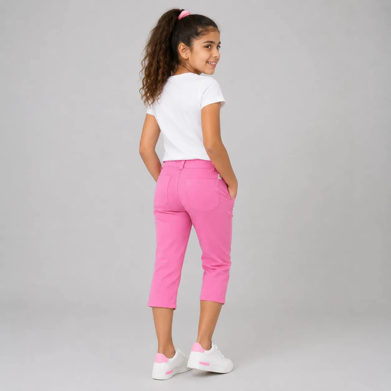 pantalon rose& Pantalon rose fille tendance et confortable, coupe ajustée, tissu doux, idéal pour le quotidien et les sorties.